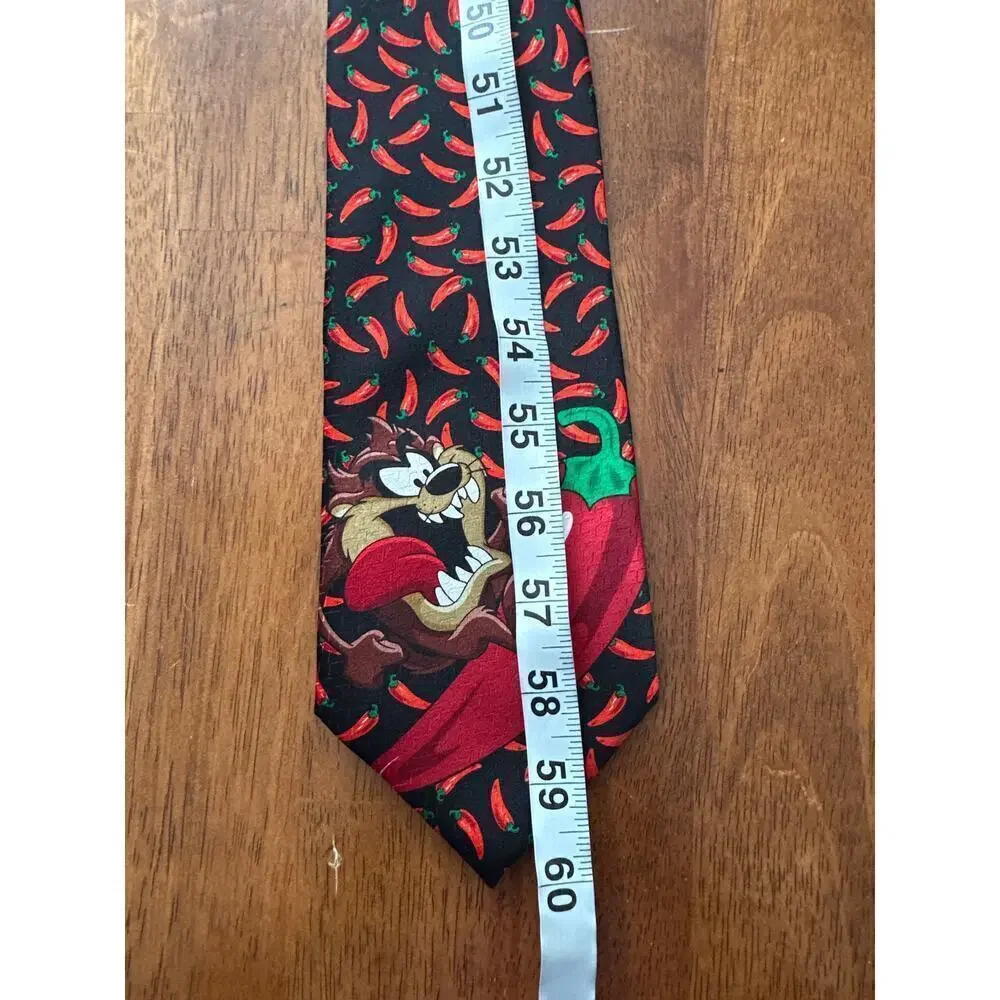 Vintage LOONEY TUNES TASMANIAN DEVIL 100% Silk Tie